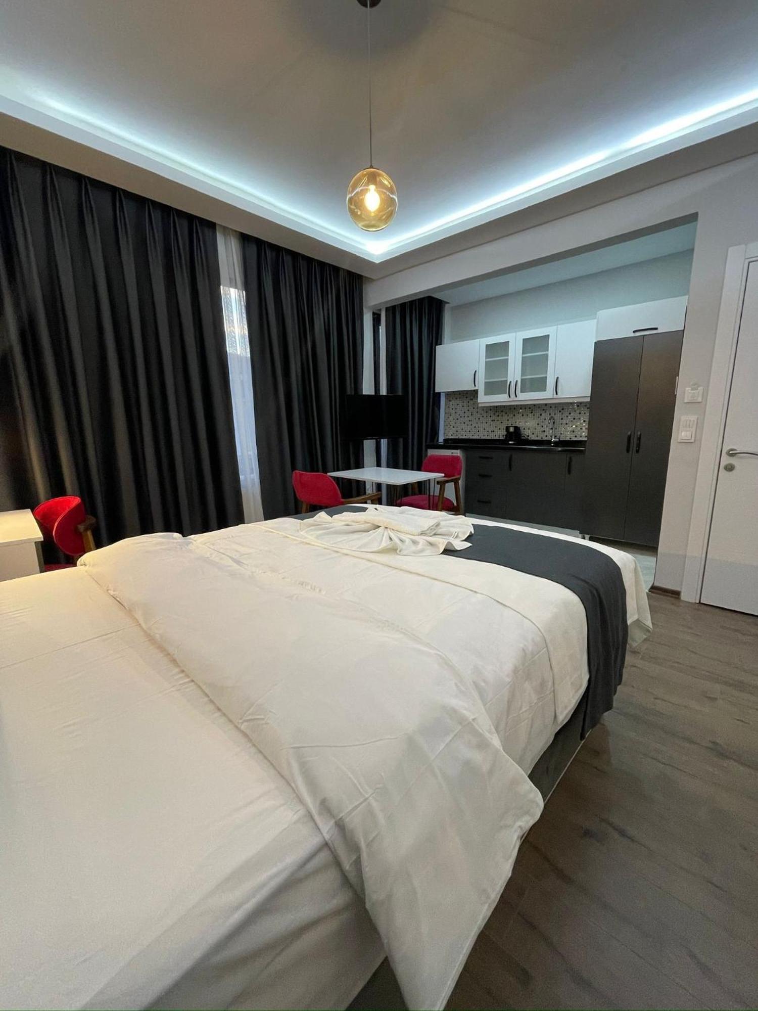 Fabesco Suite Istanbul Exterior foto